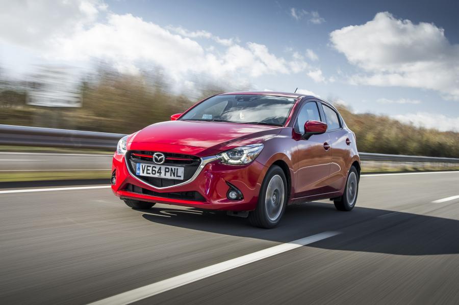  Mazda2 2015 года  (UK) (фото 8 из 11)